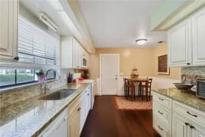 3455 Laurel Dr, Mt Dora, FL 32757, Sold 09/16/16