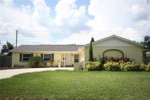 32 Winding Ridge Rd, Casselberry, FL 32707, Sold 08/15/16