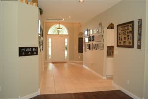 3814 Fallscrest Cir, Clermont, FL 34711, Sold 07/28/16