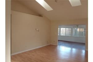 956 Old Mail Ln, Sanford, FL 32773, Sold 08/30/16