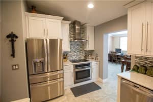 8022 Dunstable Cir, Orlando, FL 32817, Sold 08/15/16