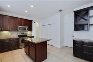 436 Marathon Ln, Sanford, FL 32771, Sold 07/25/16