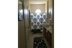 3511 Victoria Pines Dr, Orlando, FL 32829, Sold 10/30/17