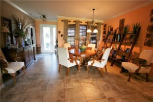 36735 Alaqua Ct, Eustis, FL 32736, Sold 05/17/17