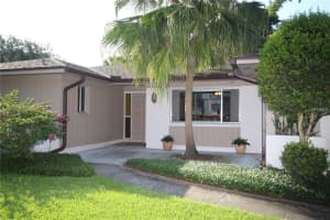 6711 Pampus Dr, Orlando, FL 32819, Sold 10/21/16
