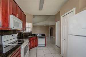 467 Briar Bay Cir, Orlando, FL 32825, Sold 08/24/16