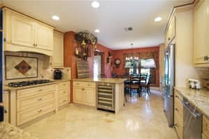 6008 Lexington Park, Orlando, FL 32819, Sold 09/19/16