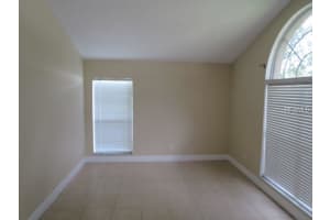 3914 Running Water Dr, Orlando, FL 32829, Sold 02/17/17