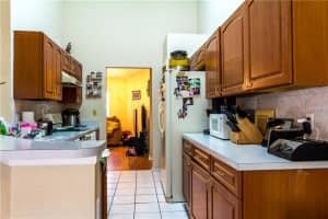 625 Heron Bay Dr, Orlando, FL 32825, Sold 12/22/16