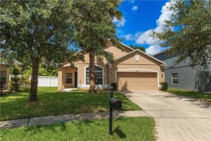 4218 Northern Dancer Way, Orlando, FL 32826, Sold 10/25/16