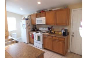7731 Jaffa Dr, Orlando, FL 32835, Sold 01/18/17