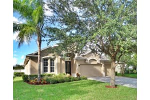 555 Woodford Dr, DeBary, FL 32713, Sold 09/16/16