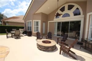 2449 Baesel View Dr, Orlando, FL 32835, Sold 12/28/16