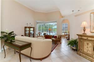4815 Kensington Park Blvd, Orlando, FL 32819, Sold 11/28/16