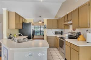 311 Tinder Pl, Casselberry, FL 32707, Sold 10/14/16