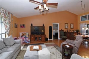 9123 Brookline Dr, Orlando, FL 32819, Sold 11/07/16
