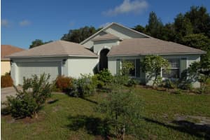 4018 Oak Preserve Dr, Winter Haven, FL 33880, Sold 05/12/17