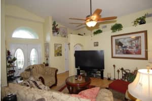 4018 Oak Preserve Dr, Winter Haven, FL 33880, Sold 05/12/17