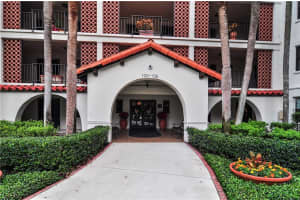 104 S Interlachen Ave, Winter Park, FL 32789, Sold 02/27/17