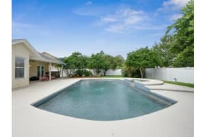 953 Lagoon Dr, Oviedo, FL 32765, Sold 12/21/16
