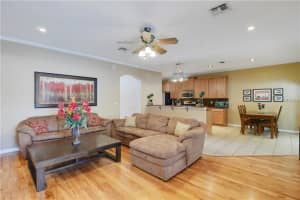 817 Kamchatka Ct, Apopka, FL 32712, Sold 12/29/16