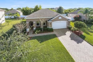 4829 Lake Milly Dr, Orlando, FL 32839, Sold 03/10/17