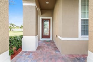 4829 Lake Milly Dr, Orlando, FL 32839, Sold 03/10/17