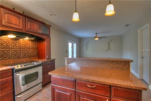 898 Lake Jackson Cir, Apopka, FL 32703, Sold 12/27/16