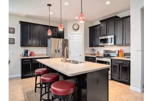 2851 N Pointe Blvd, Kissimmee, FL 34744, Sold 04/21/17