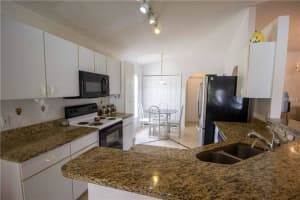 466 Elgin Blvd, Davenport, FL 33897, Sold 03/01/17
