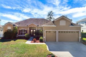 2952 Majestic Isle Dr, Clermont, FL 34711, Sold 04/07/17