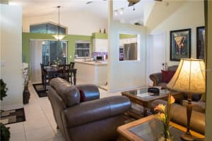 773 Cross Bow Ln, Sanford, FL 32773, Sold 04/12/17