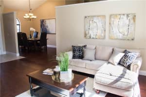 8648 Otter Creek Ct, Orlando, FL 32829, Sold 04/07/17