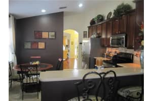 10033 Silmarien St, Orlando, FL 32825, Sold 04/06/17