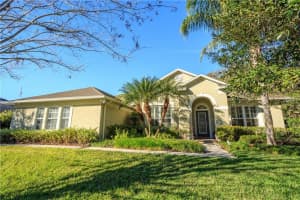 607 Oakland Ave, Oakland, FL 34787, Sold 04/04/17