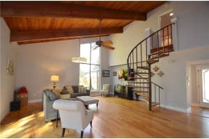 4068 Tenita Dr, Winter Park, FL 32792, Sold 04/20/17