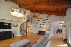 4068 Tenita Dr, Winter Park, FL 32792, Sold 04/20/17