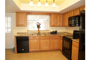 6841 Tamarind Cir, Orlando, FL 32819, Sold 04/17/17