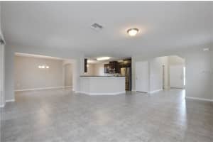 956 Grapewood St, Deltona, FL 32725, Sold 05/31/17