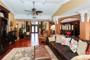 9181 Bay Hill Blvd, Orlando, FL 32819, Sold 06/12/17