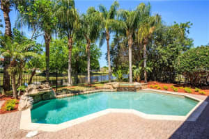 8760 Southern Breeze Dr, Orlando, FL 32836, Sold 08/18/17