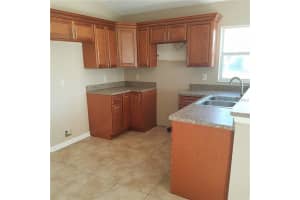 9644 Hollyhill Dr, Orlando, FL 32824, Sold 05/15/17