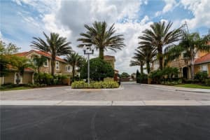 8918 Della Scala Cir, Orlando, FL 32836, Sold 04/07/17