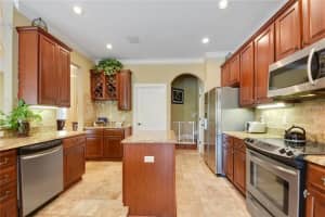 7952 Horse Ferry Rd, Orlando, FL 32835, Sold 05/02/17