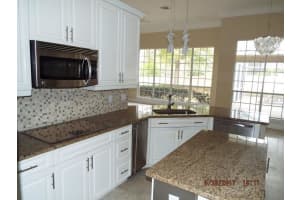 7711 Shadow Box Ct, Orlando, FL 32819, Sold 08/31/17
