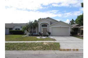 300 Lynn St, Oviedo, FL 32765, Sold 04/17/17
