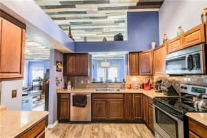718 Meadowside Ct, Orlando, FL 32825, Sold 05/31/17