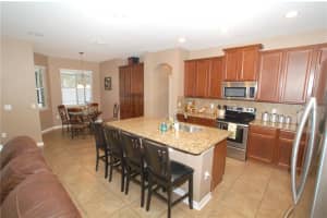 2383 Parkside Glen Dr, Apopka, FL 32712, Sold 06/09/17