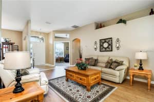214 Palmetto Springs St, DeBary, FL 32713, Sold 06/19/17