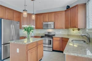 1163 Brantley Estates Dr, Altamonte Springs, FL 32714, Sold 07/24/17